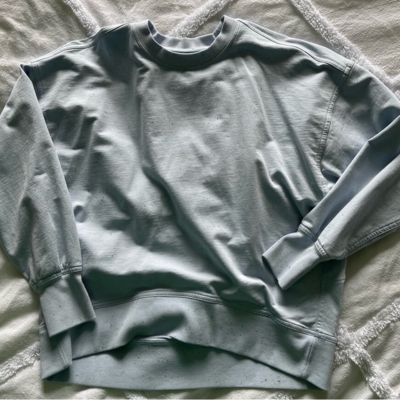 Back in Action sweatshirt - Picture 2 of 5